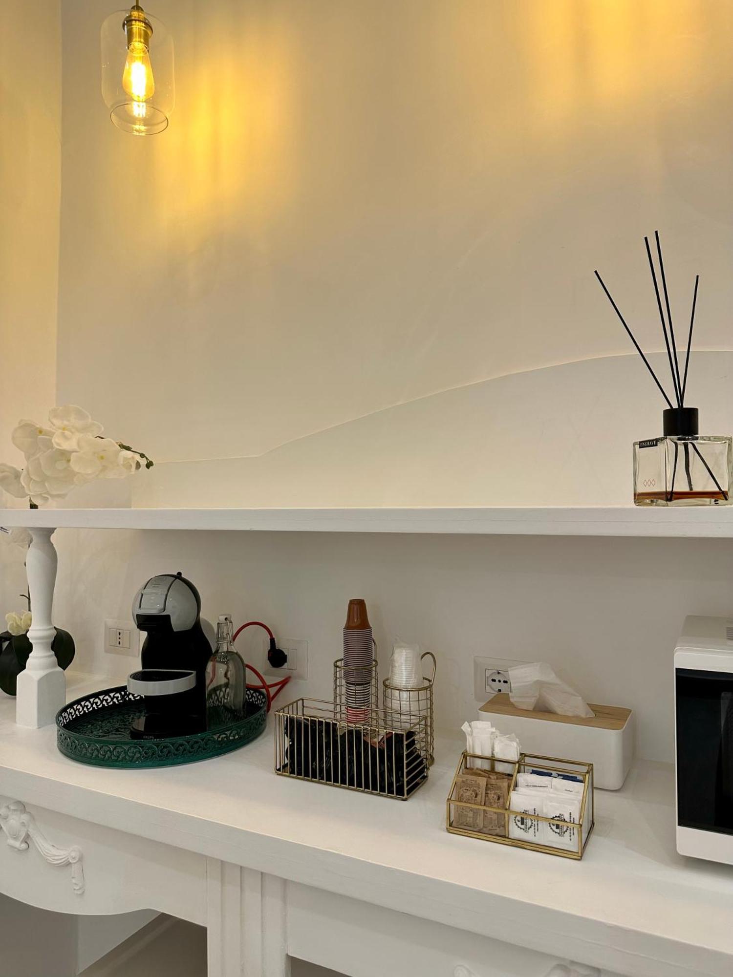 Maison M Napoli Boutique Rooms Exteriör bild